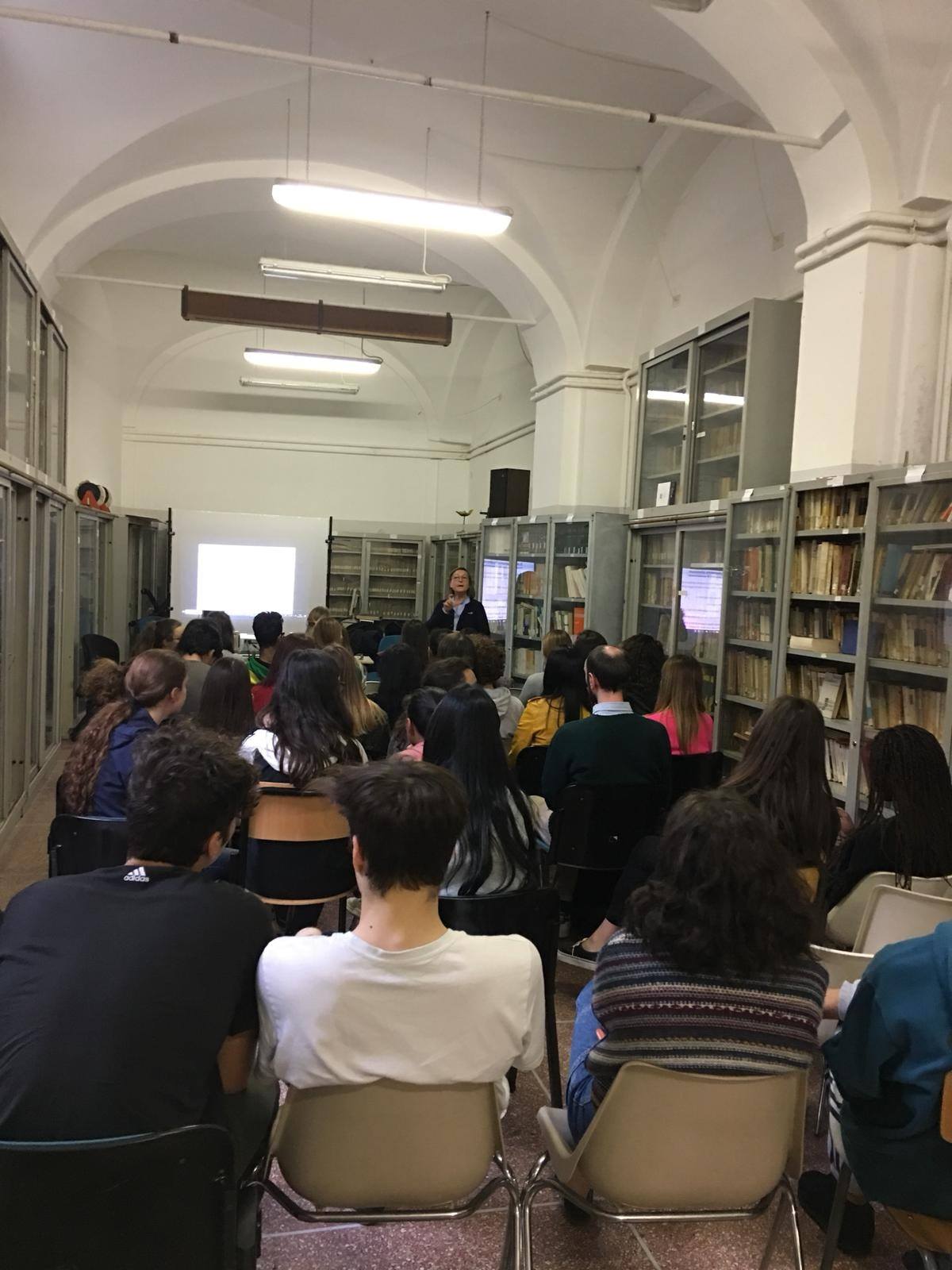 2019_liceo_Pertini_Genova (1).jpg